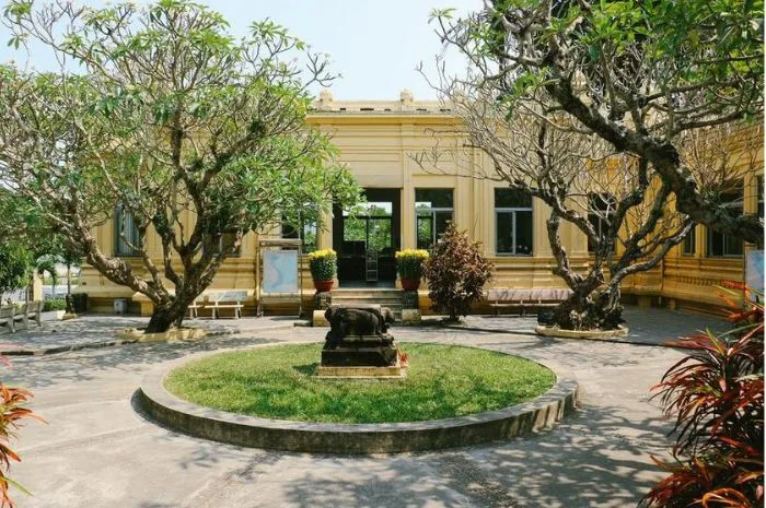 Bảo tàng điêu khắc Chăm Đà Nẵng