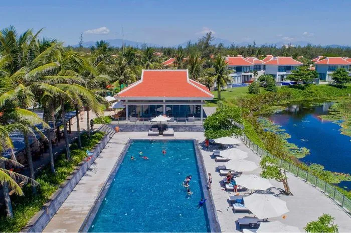 Khách sạn Đà Nẵng có bãi biển riêng