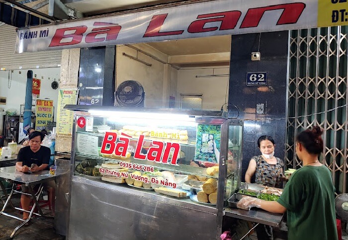 Quán bánh mì Đà Nẵng