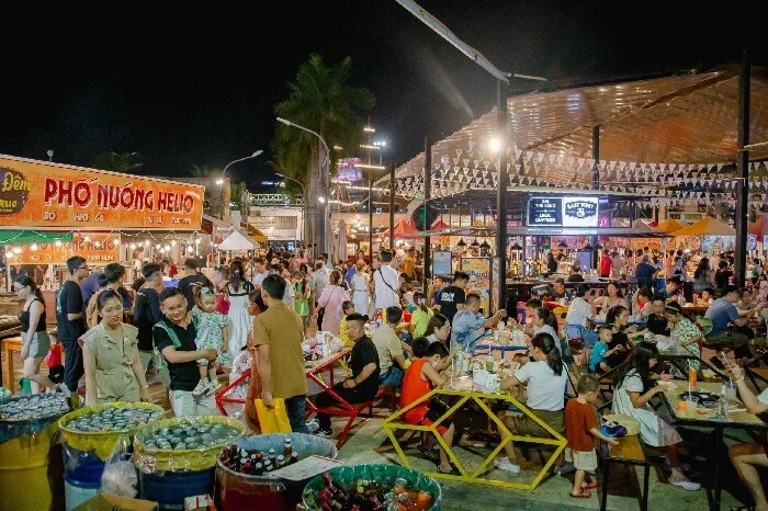 Chợ đêm Helio Đà Nẵng