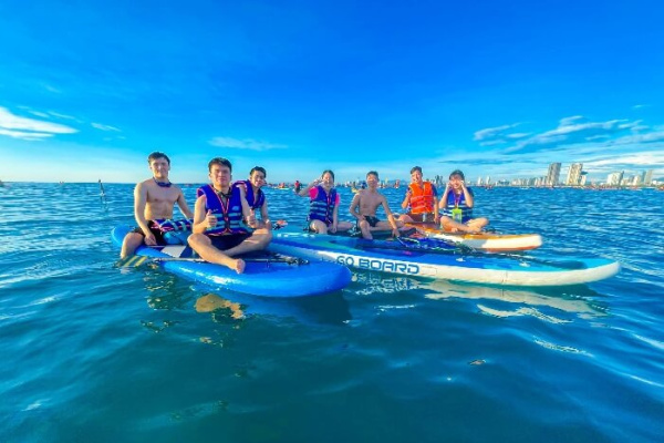 Chèo SUP Đà Nẵng – Top 8 điểm cho thuê SUP và tour uy tín