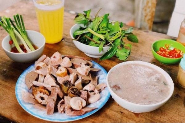 Top 16 quán cháo lòng Đà Nẵng ngon nhất ở đâu, giá thế nào?