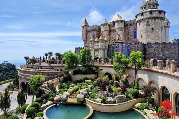 Bà Nà Hill có công viên nước không, nên chơi gì ở đây?