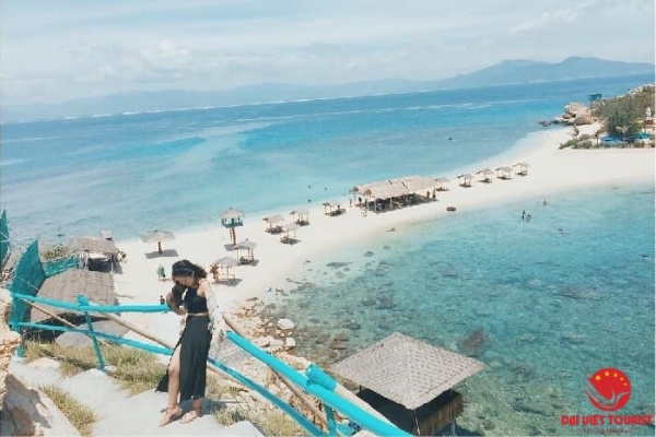 Review bãi tắm đôi Nha Trang ở đâu, có gì hấp dẫn du khách?