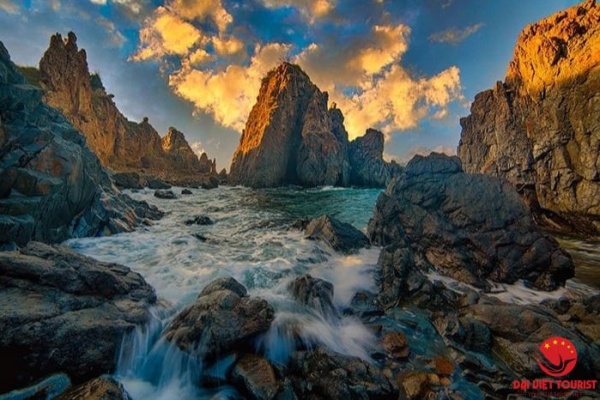 Hang Heo Nha Trang – Điểm check in với bãi đá khổng lồ