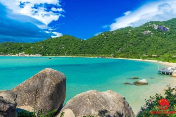 Kinh nghiệm du lịch Vịnh Ninh Vân Nha Trang ở đâu, có gì hay?