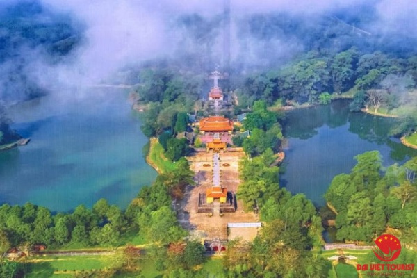 Lăng Minh Mạng Huế – Kiến trúc lăng đậm đà bản sắc Nho Giáo