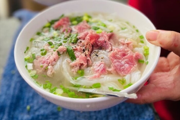 Top 15 quán phở Huế ngon nổi tiếng cực đông khách đáng thử