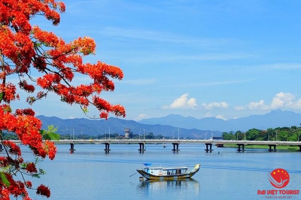 Ghé thăm sông Hương Huế – ngắm nét thơ mộng đất Kinh kỳ