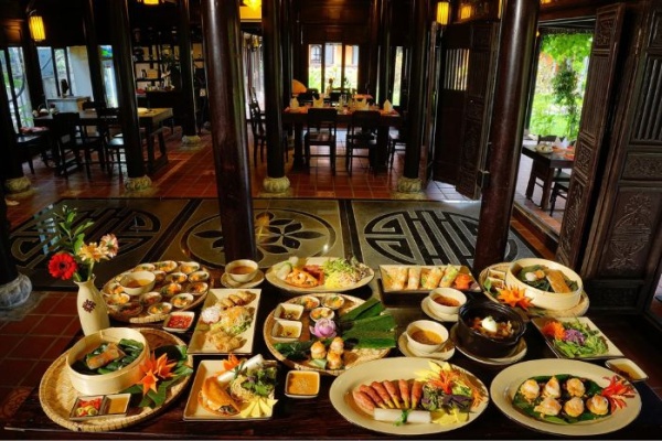 Top 15 nhà hàng Huế view đẹp và món ăn ngon nổi tiếng