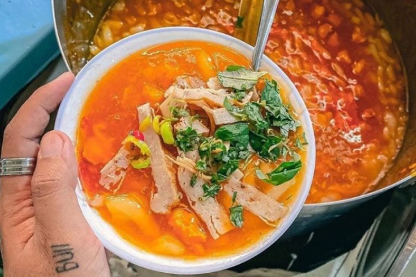 Gợi ý top 15 quán bánh canh Huế ngon rẻ đông khách nhất