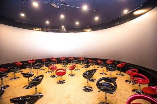 Review rạp chiếu phim 9D và 12D Núi Thần Tài mới nhất