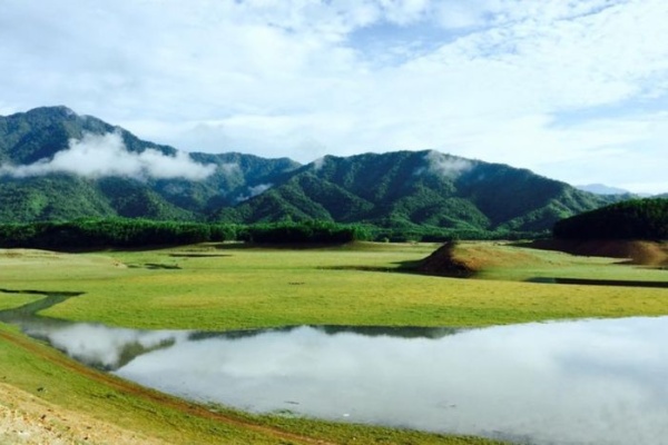 Hồ Hòa Trung điểm cắm trại check in siêu đẹp tại Đà Nẵng