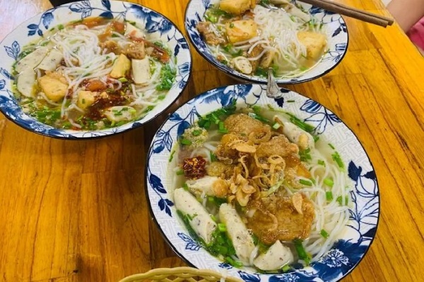 Top 15 quán bún riêu Đà Nẵng ngon nhất bạn nên thử 1 lần
