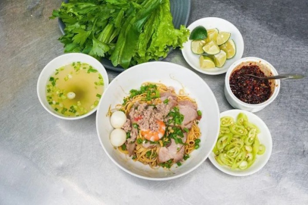 Top 15 quán hủ tiếu Nam Vang Đà Nẵng ngon nức tiếng