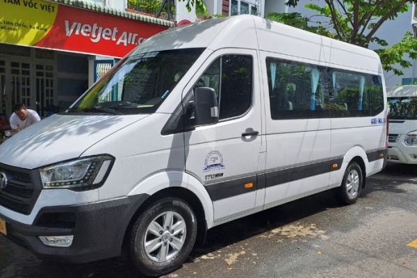 Bảng giá thuê xe 16 chỗ Đà Nẵng có lái uy tín giá rẻ nhất