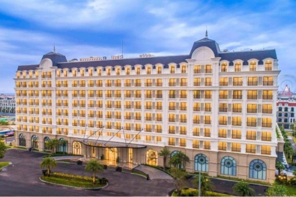 VinHolidays Fiesta Phú Quốc khách sạn 3 sao đẳng cấp tại Bãi Dà