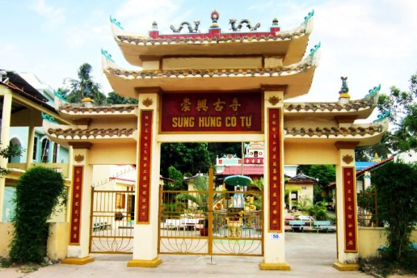 Chùa Sùng Hưng Phú Quốc ngôi chùa lâu đời linh thiêng nhất