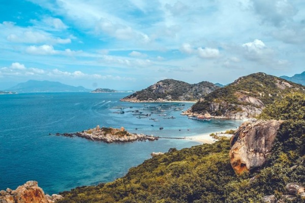 Du lịch Cam Ranh: 10 địa điểm “đáng tiền” nhất để trải nghiệm