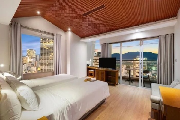 Top 8 khách sạn đường Bạch Đằng Nha Trang được khen hết lời