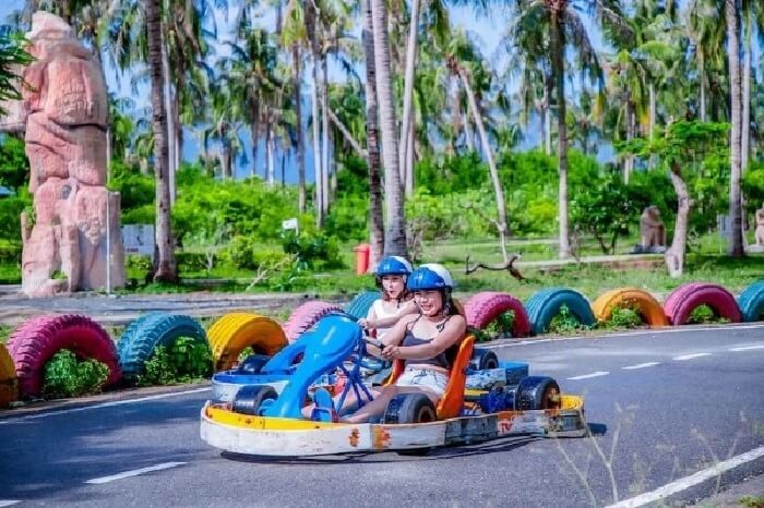 Tour đảo Khỉ suối đảo Nha Trang