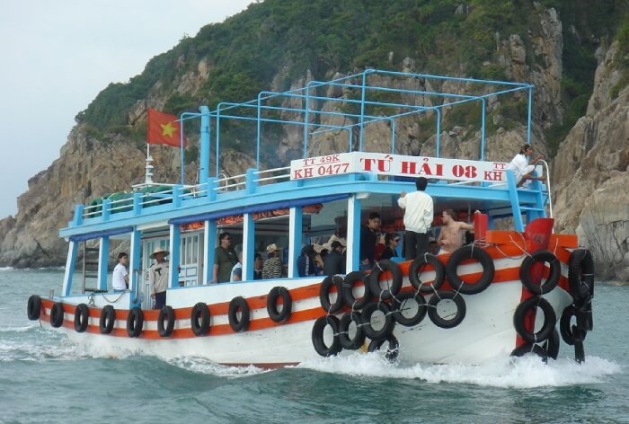 Tour đảo Yến Nha Trang