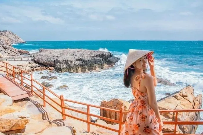 TOUR HANG RÁI VĨNH HY NHA TRANG