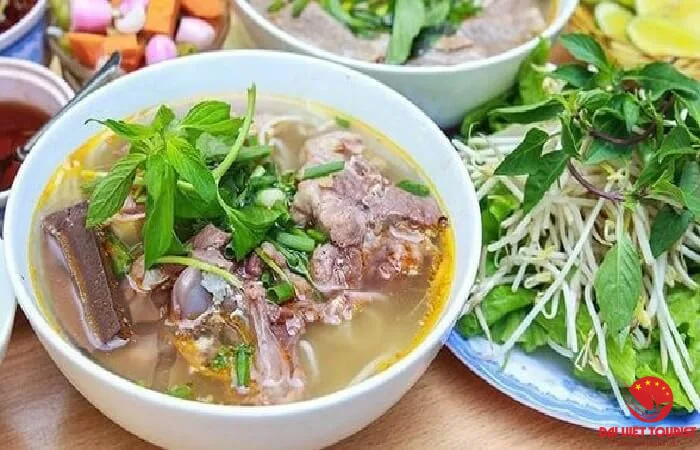 Bún bò Đà Nẵng
