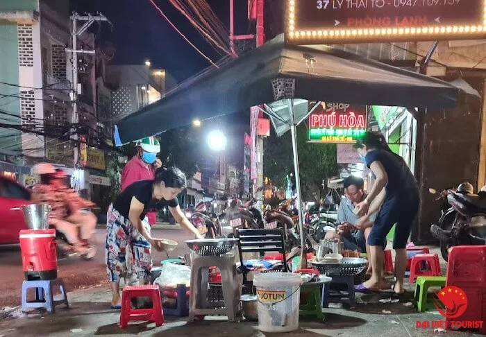 Bún bò Đà Nẵng