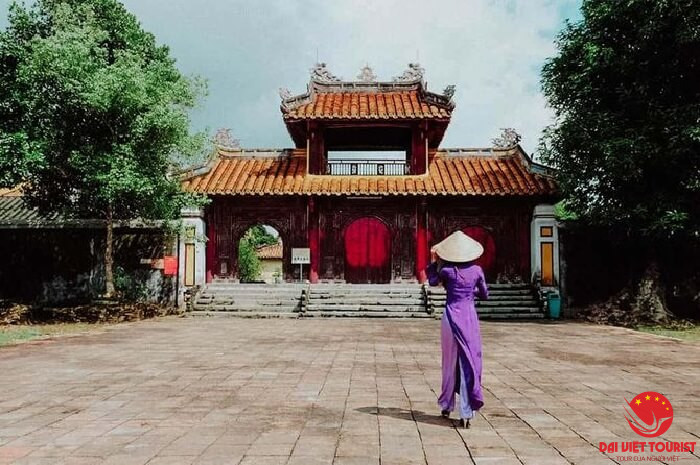 Kinh nghiệm du lịch Huế bằng ô tô