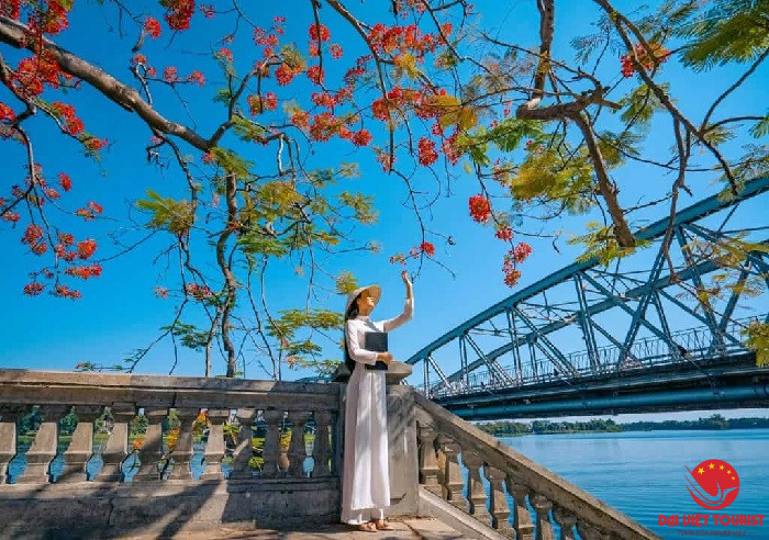 Kinh nghiệm du lịch Huế bằng ô tô
