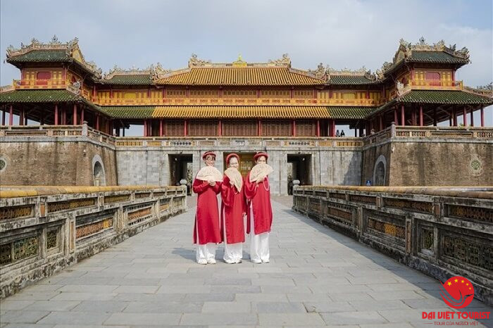 Kinh nghiệm du lịch Huế bằng ô tô