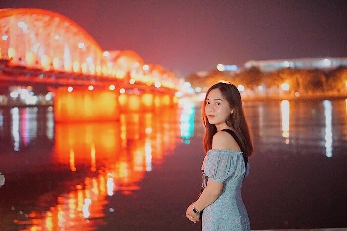 Đi Huế mặc gì chụp ảnh đẹp