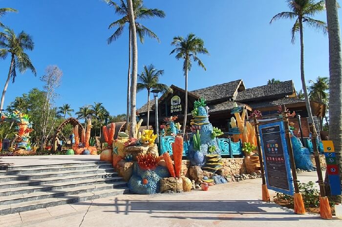 Công viên nước Aquatopia Hòn Thơm