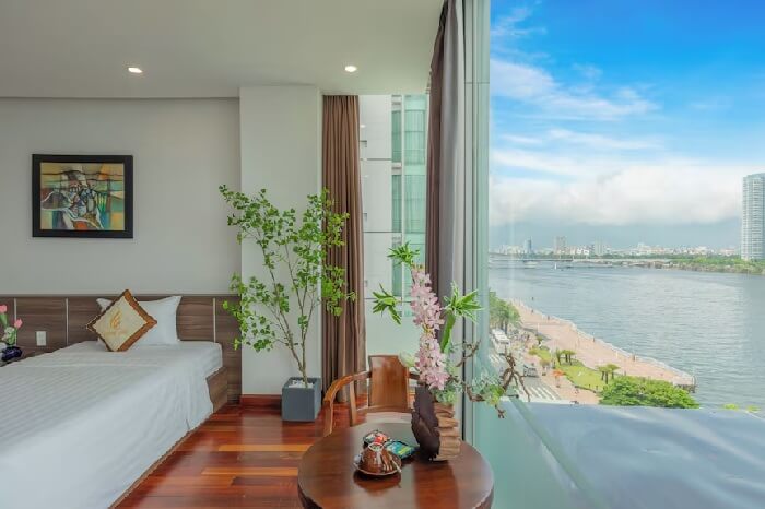 Khách sạn Đà Nẵng gần cầu Rồng