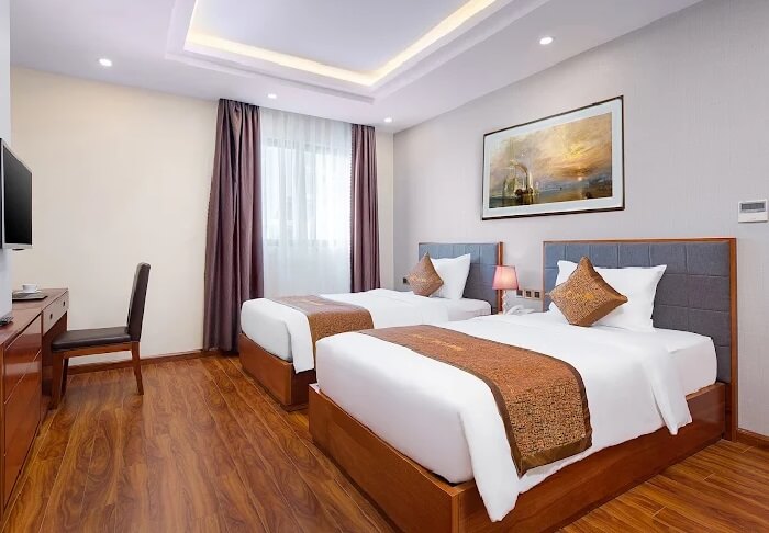 Khách sạn Đà Nẵng gần cầu Rồng