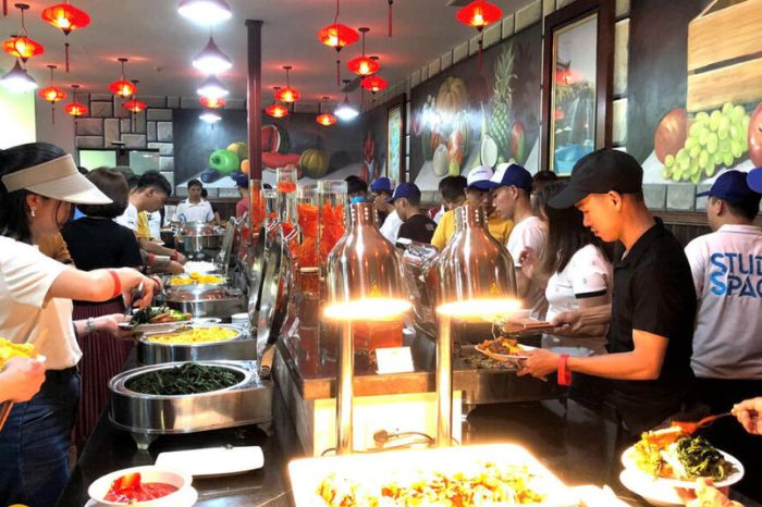 Quán ăn nhà hàng gần Núi Thần Tài