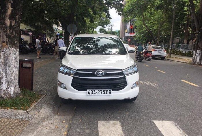 Thuê xe ô tô từ Đà Nẵng đi Núi Thần Tài