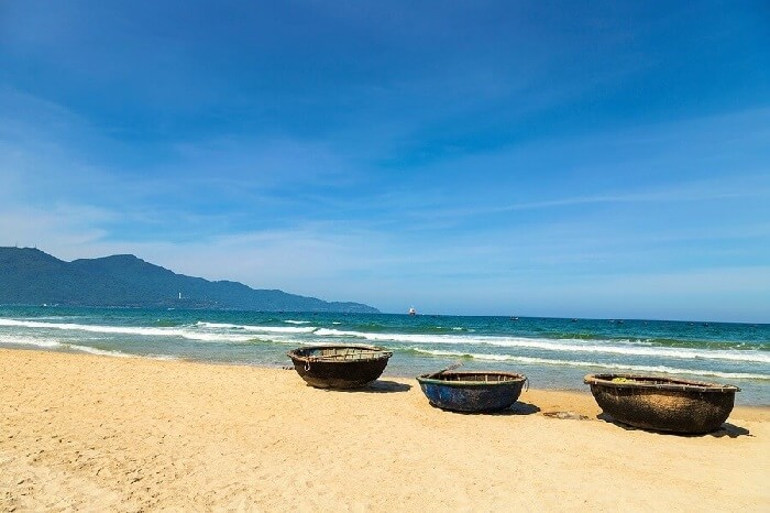 Biển Nguyễn Tất Thành