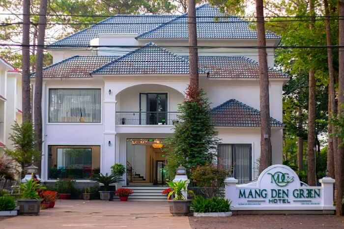 Khách sạn Măng Đen