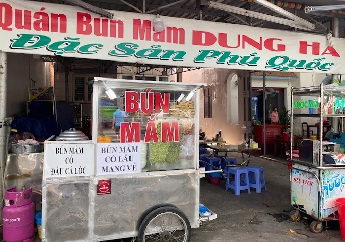 Quán ăn sáng Phú Quốc