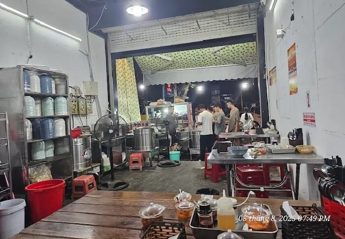 quán bánh canh Đà Nẵng