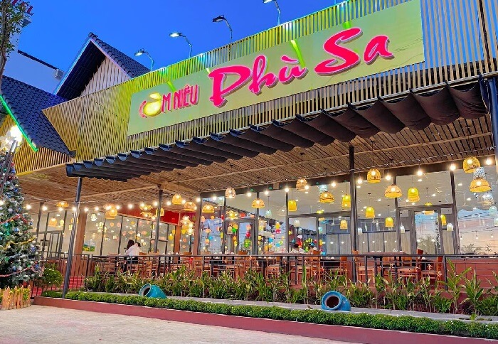 Quán cơm niêu Phú Quốc