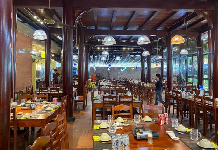 Quán cơm niêu Phú Quốc