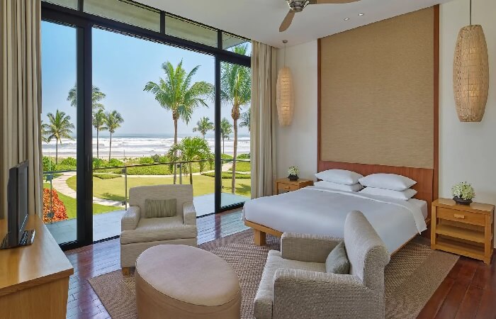 Khách sạn gần bãi tắm biển Sơn Thuỷ Đà Nẵng