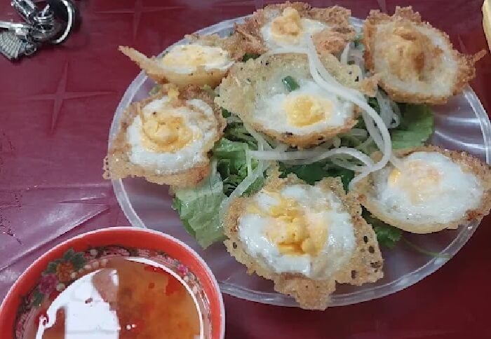 Quán bánh căn Đà Nẵng
