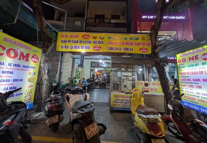 Quán bò né Đà Nẵng