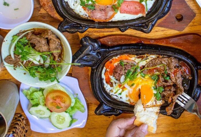 Quán bò né Đà Nẵng