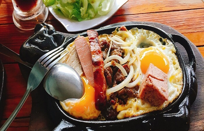Quán bò né Đà Nẵng