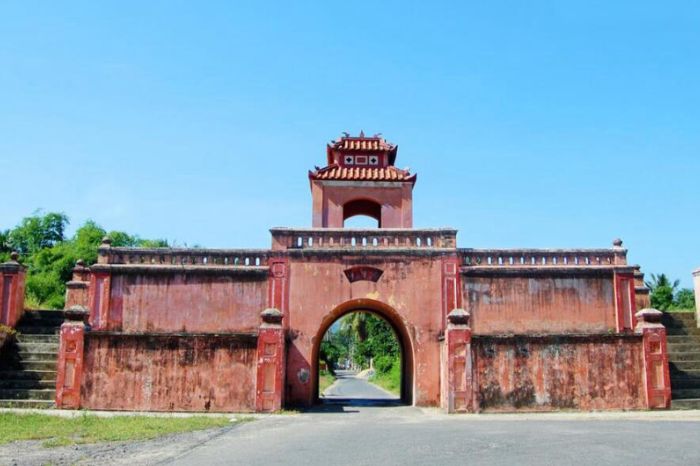 Di tích lịch sử ở Nha Trang
